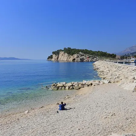 Lejlighed With Parking Space - 12063