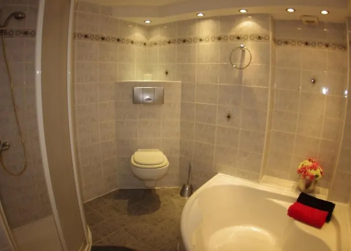 Apartament With Parking Space - 12063 Makarska